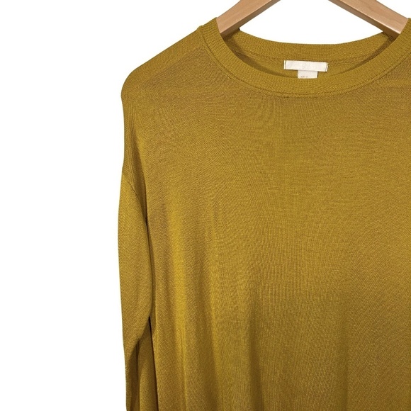 H&M fine knit long sleeve top - Picture 2 of 4